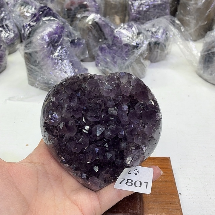 未镶嵌水晶摆件天然紫水晶