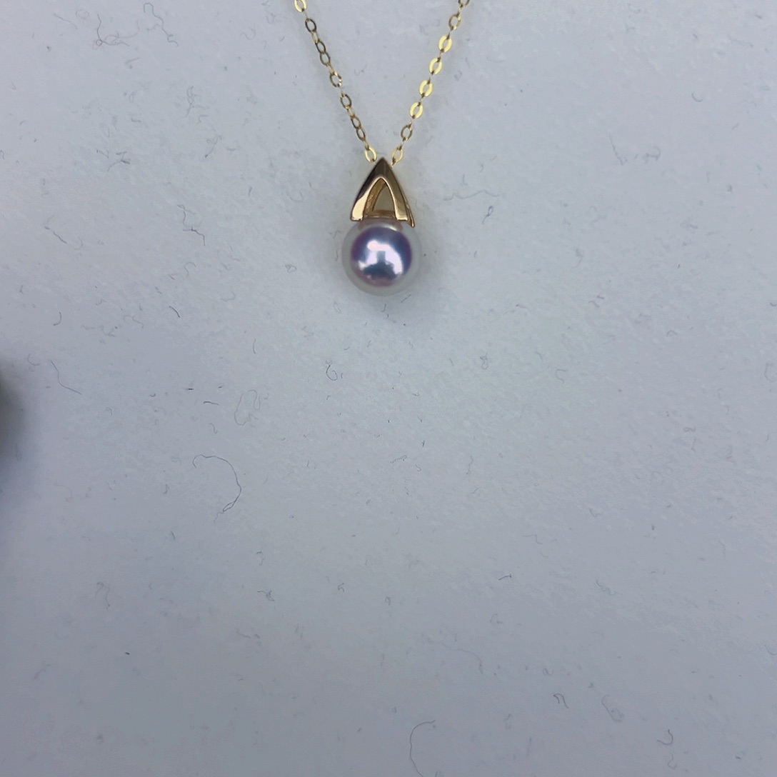 海水珍珠海水akoya M家吊坠8-9mm18K金镶嵌