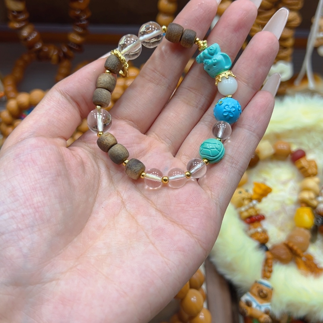 多宝松石白水手串