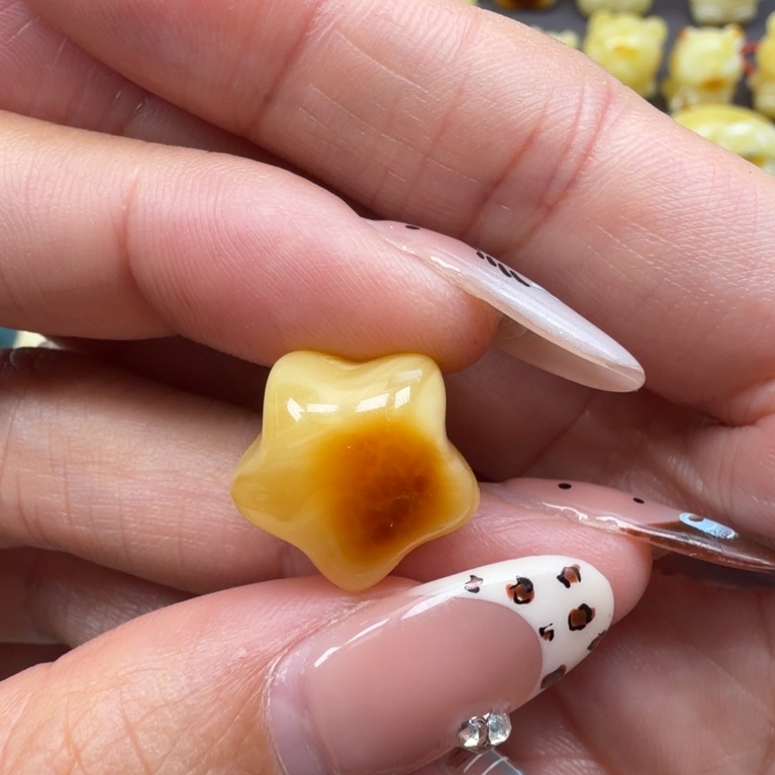 琥珀未镶嵌裸石蜜蜡