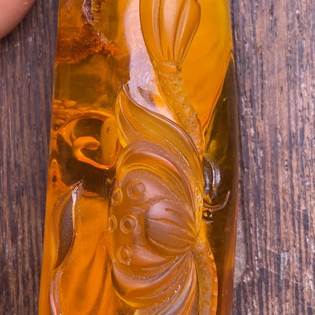 蜜蜡珠宝奇石未镶嵌