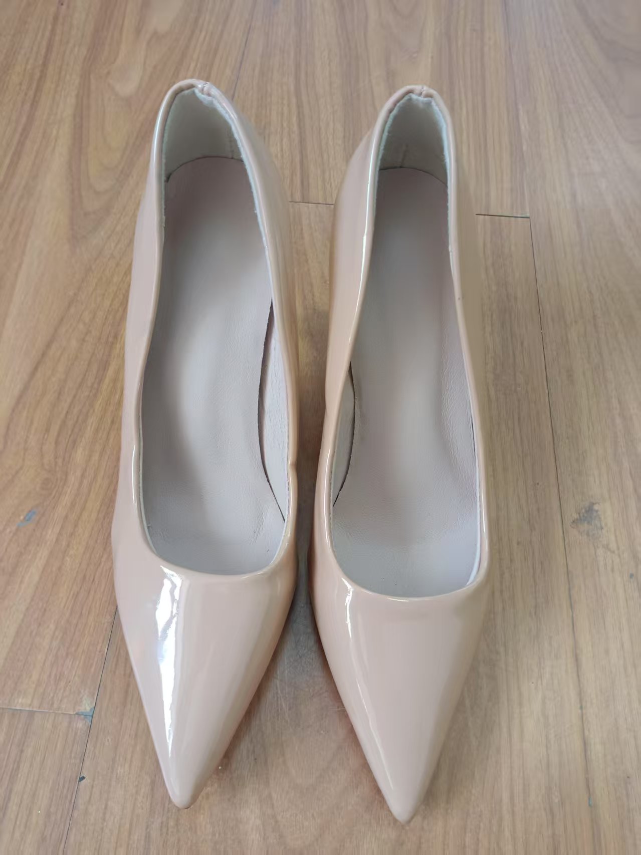 精品流行百搭高跟女鞋