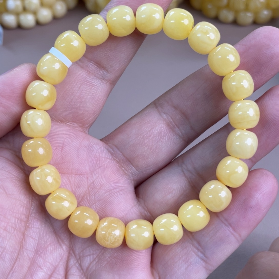 琥珀裸石未镶嵌134000000000