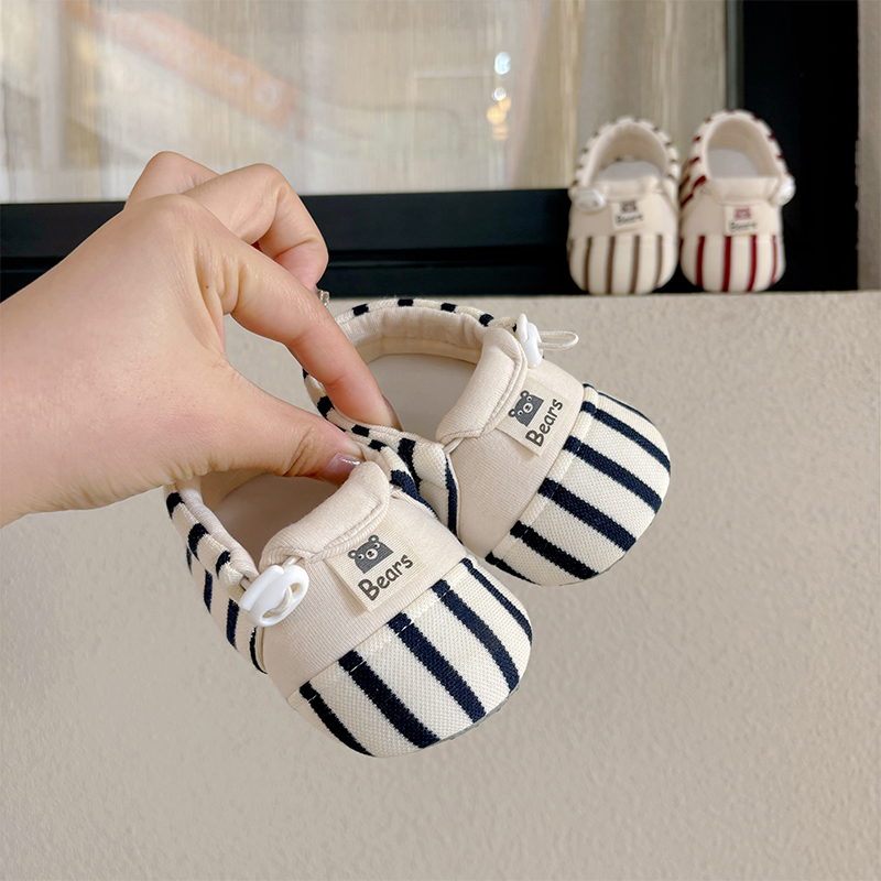 春季婴幼儿学步鞋0-12个月男女宝宝0-1岁防滑软底透气学步单鞋9
