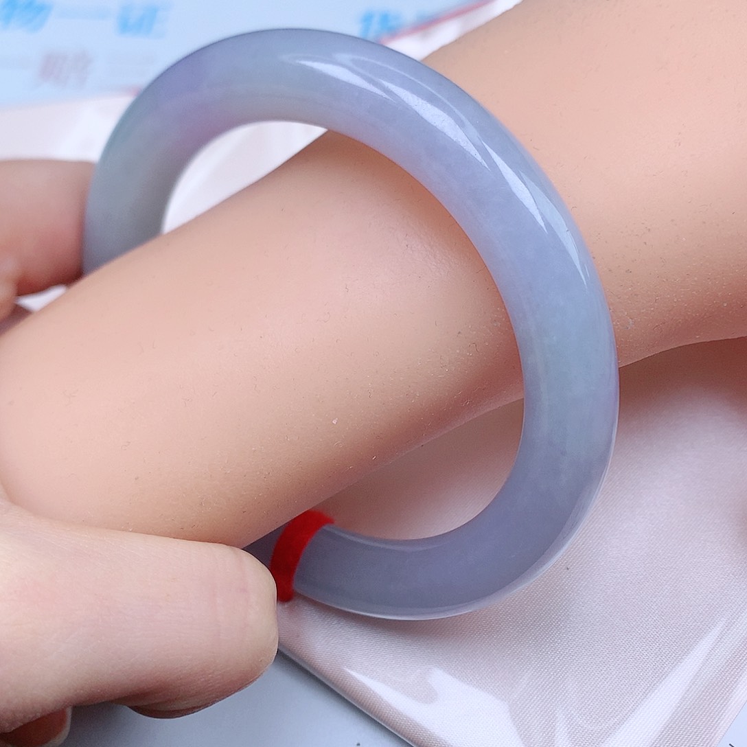 翡翠手镯（圆镯）未镶嵌天然