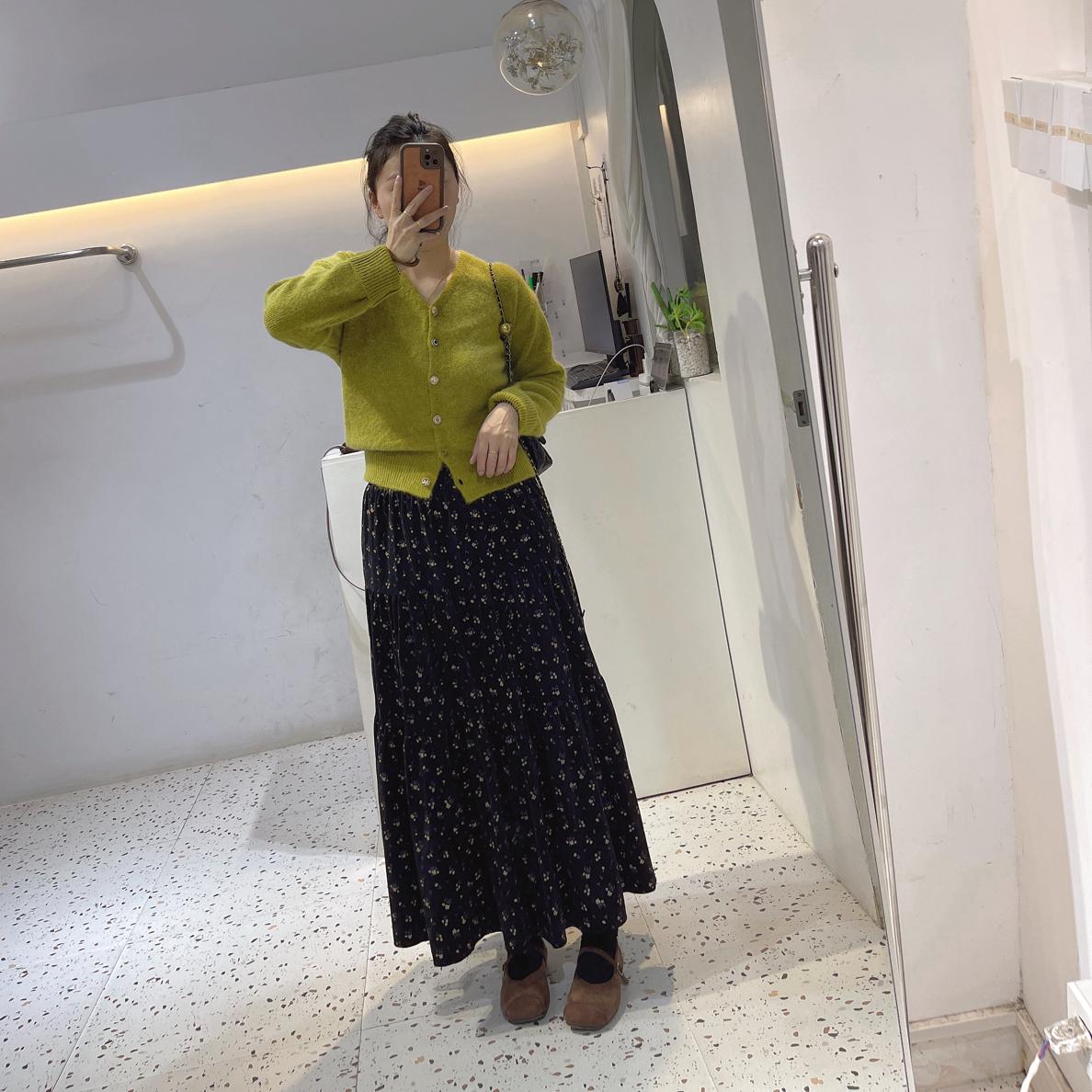 加绒韩系复古丝绒碎花显瘦半身裙2703