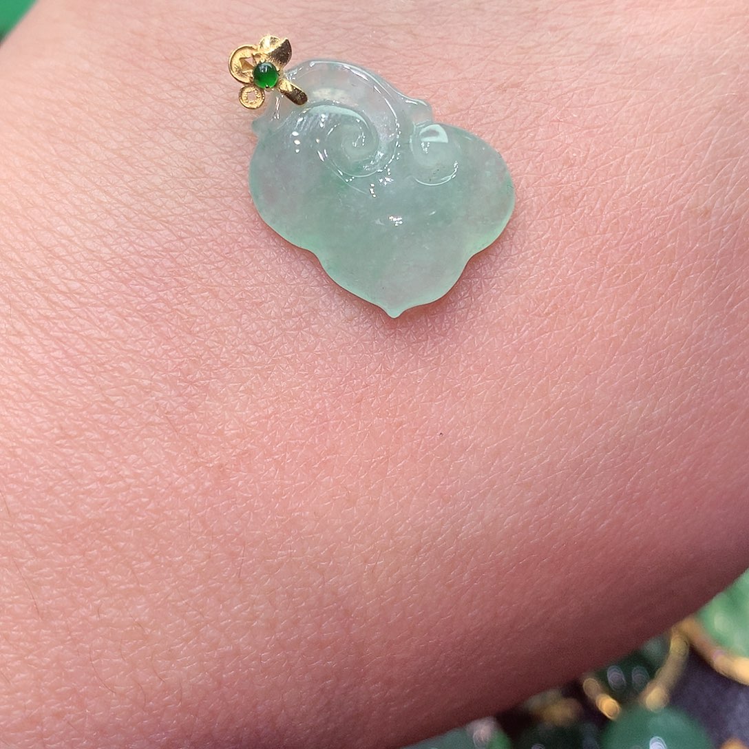 翡翠颈饰18K金镶嵌纯天然