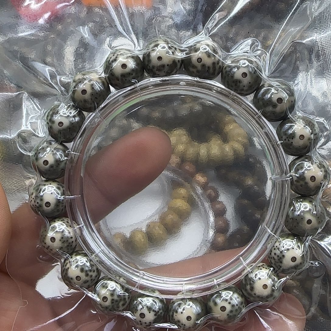手串星月菩提184殿堂卡姿兰大眼睛绿包白星月菩提12圆单圈