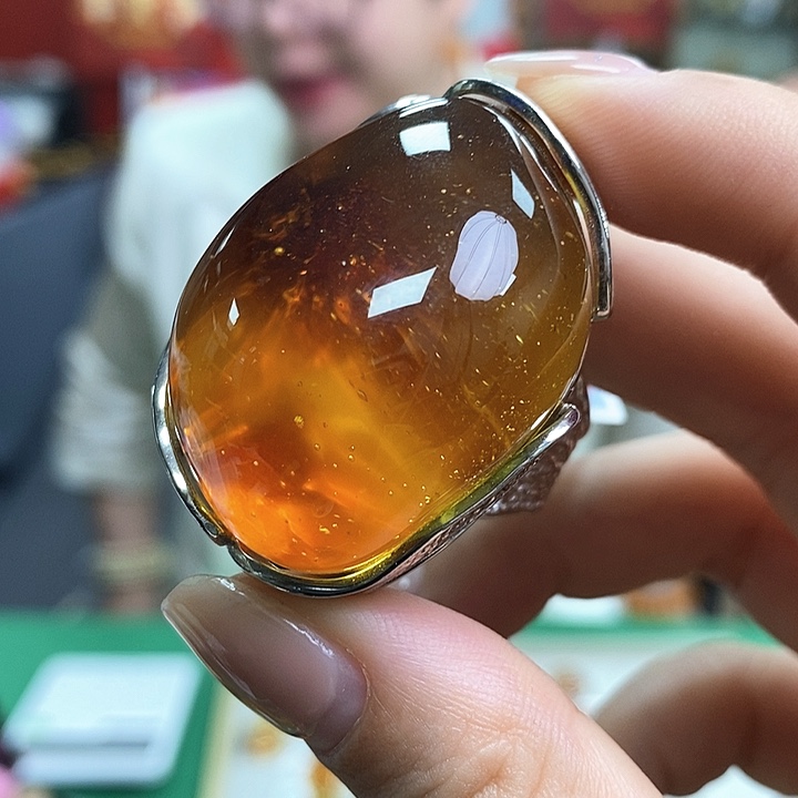 琥珀珠宝奇石未镶嵌楠*