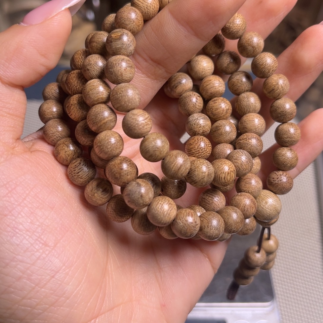 飞***沉香手串海南树心卡八20.7克多圈