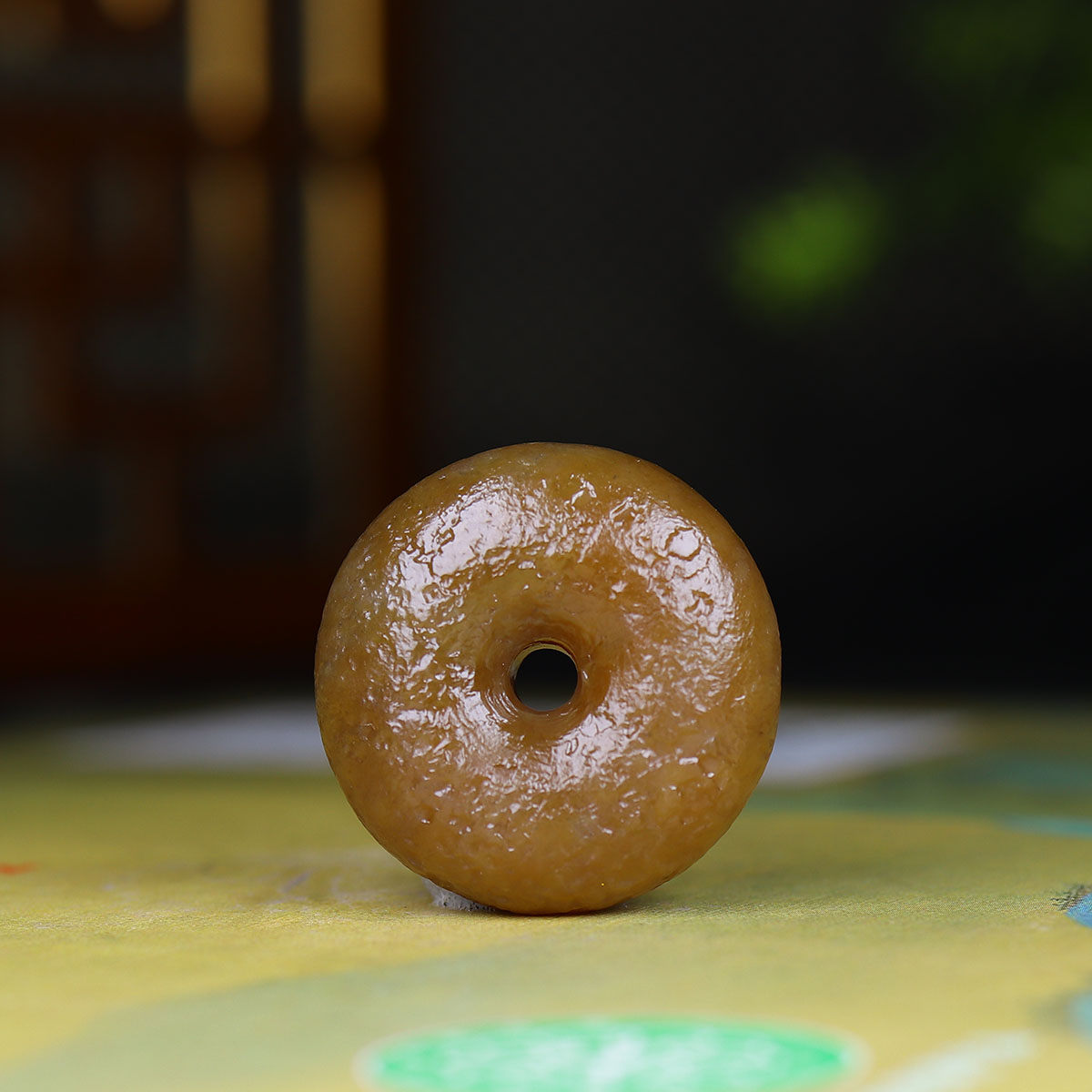 1113115和田玉糖玉平安扣挂件