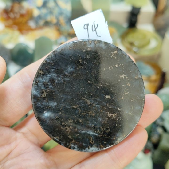 岫玉未镶嵌挂坠款式