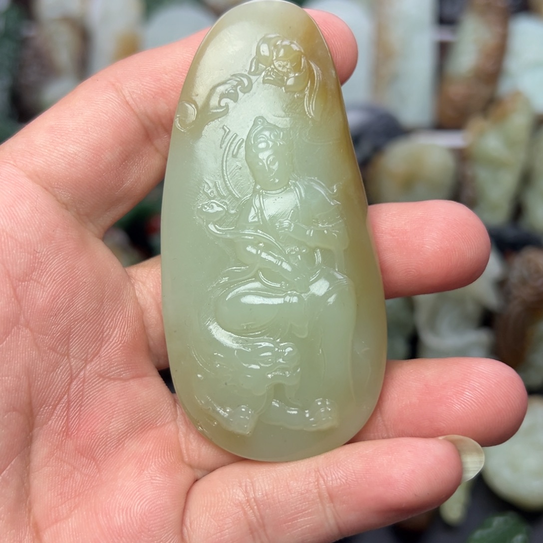 和田玉未镶嵌挂件