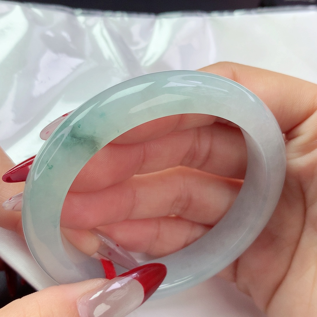 【闪购商品】翡翠手镯未镶嵌a 132305