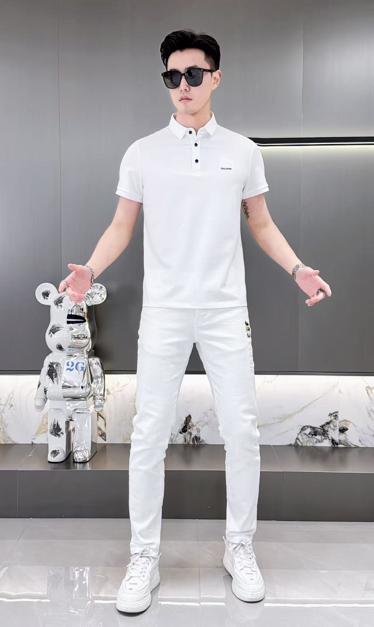 男士时尚潮流服饰