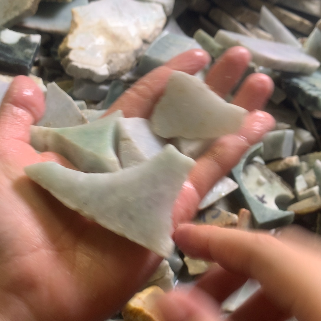 翡翠颈饰未镶嵌缅甸翡翠