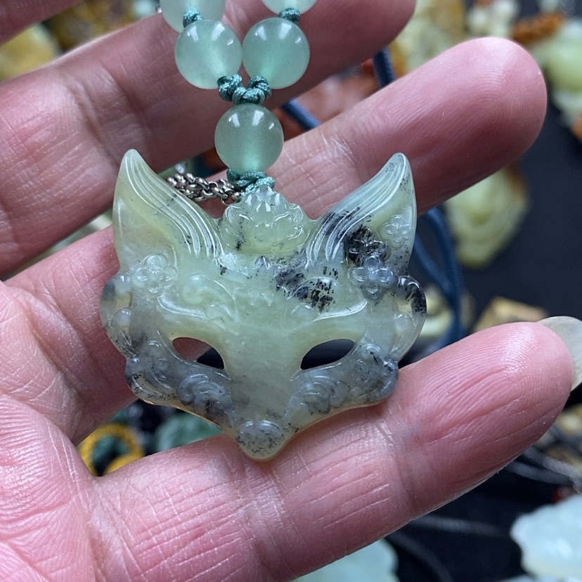 【闪购商品】蛇纹石玉吊坠未镶嵌