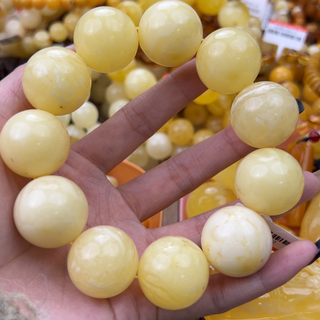 琥珀珠宝奇石未镶嵌