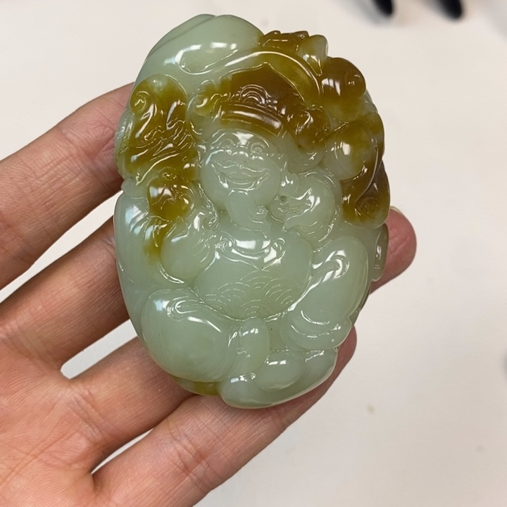 定制和田玉未镶嵌挂件