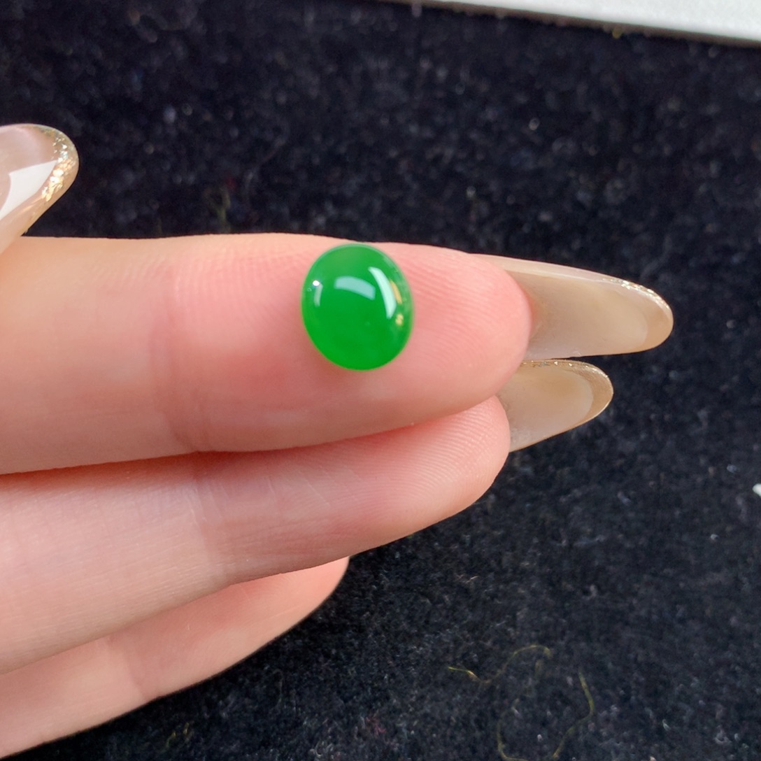 翡翠裸石8.45-7.51-3.62