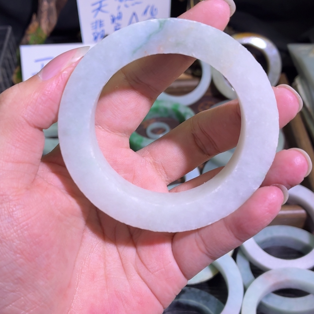 定制翡翠未镶嵌翡翠A货毛胚手镯定制