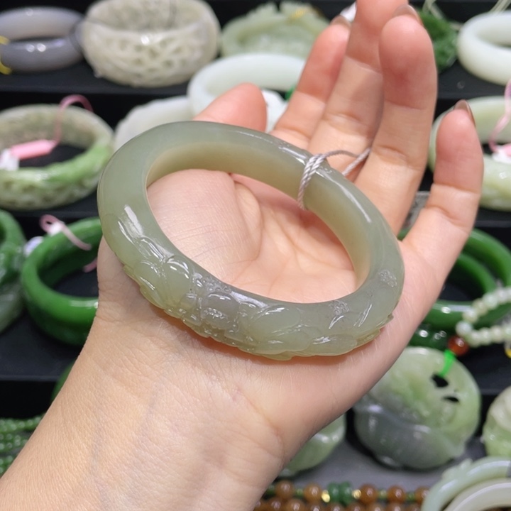 和田玉手镯54+圈口 编号81未镶嵌