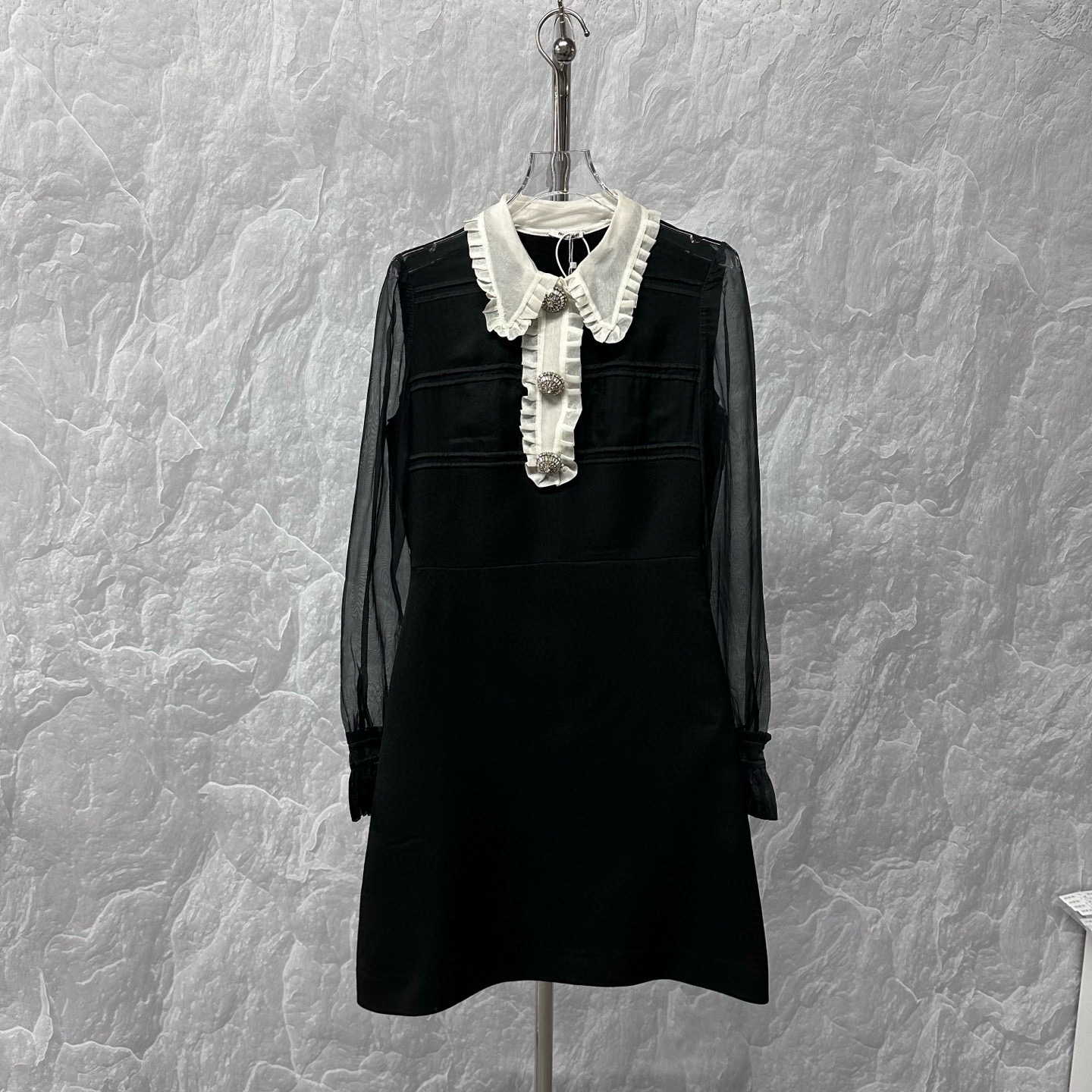 95新 MIU MIU/缪缪 钻扣桑蚕丝羊毛连衣裙 40码 D17073
