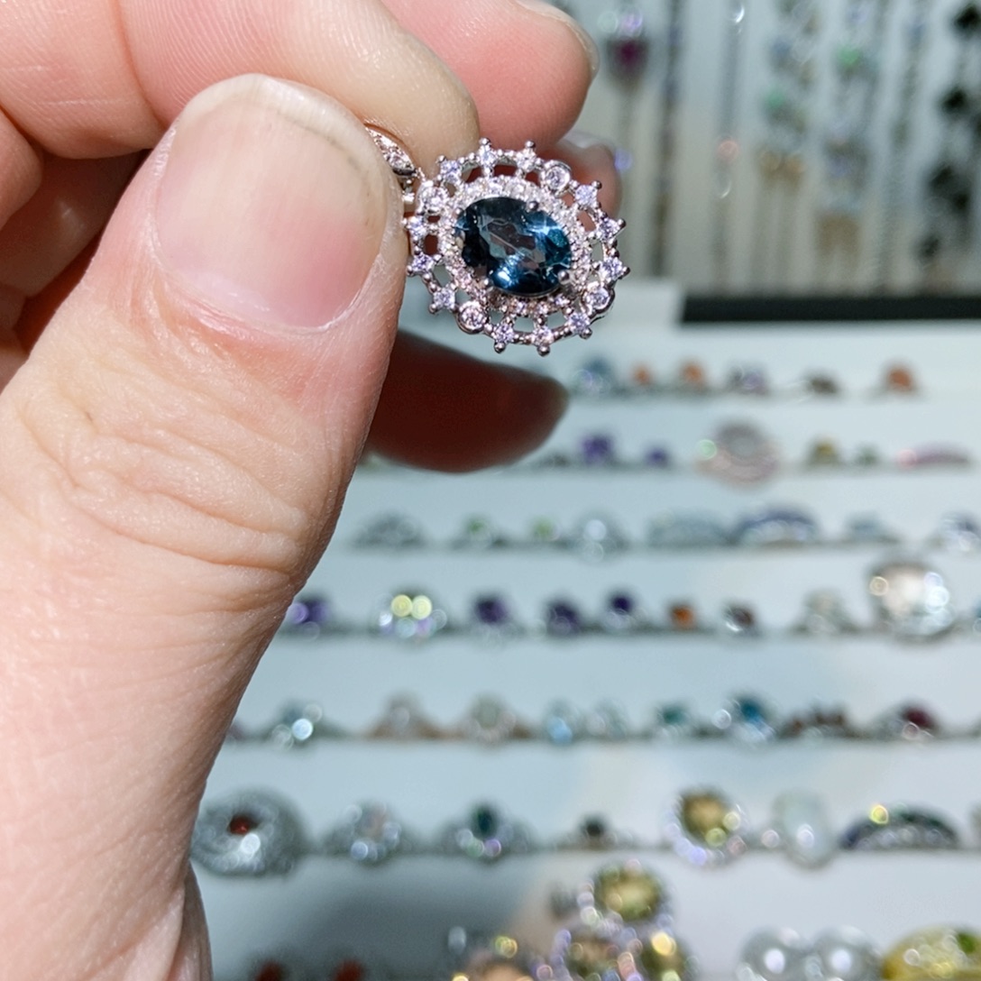 绿水晶戒指银S925镶嵌