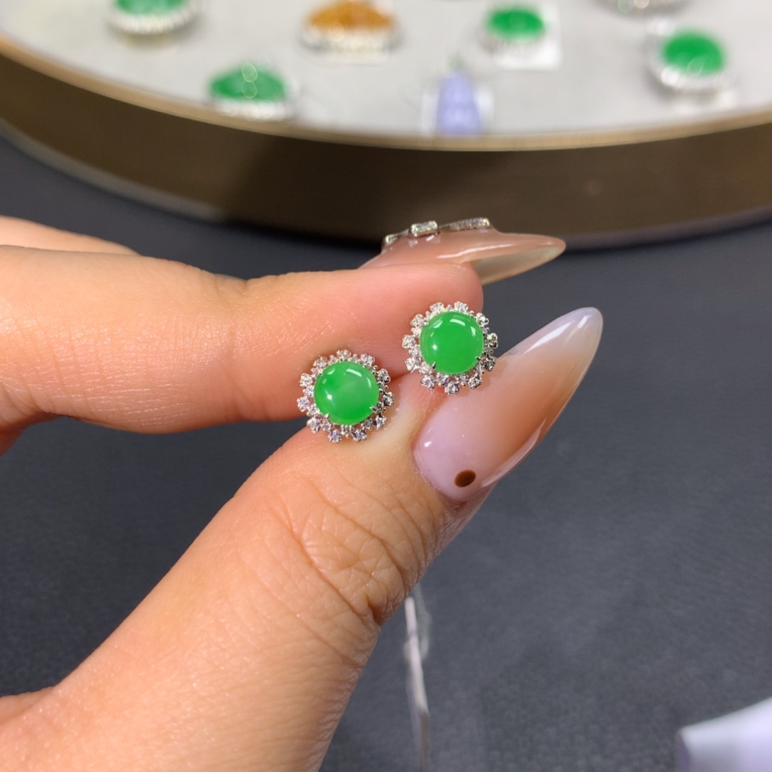 翡翠耳饰18K金镶嵌翡翠