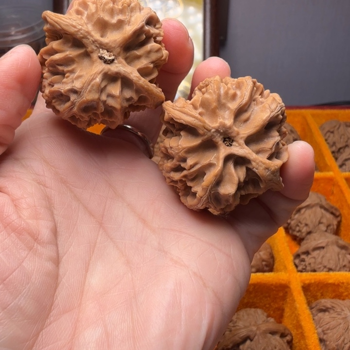 把件文玩核桃苹果园