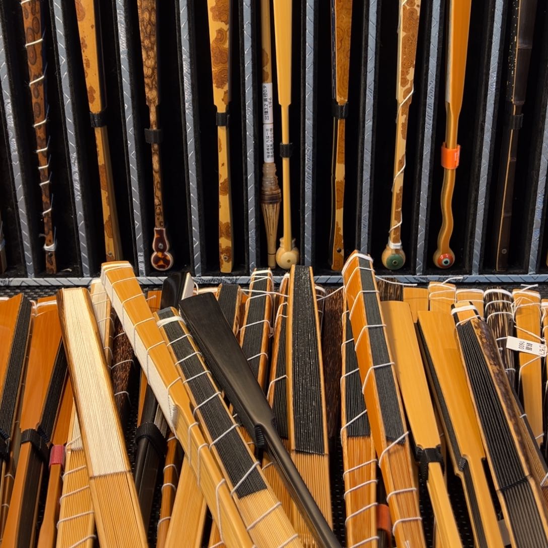 扇子明*李敏亮新料无肩直方