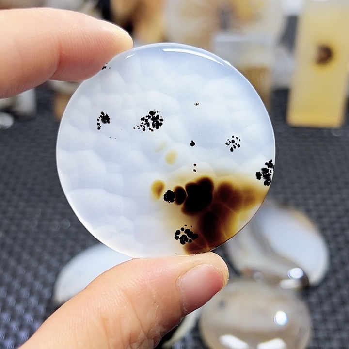 玛瑙/玉髓未镶嵌珠宝半成品