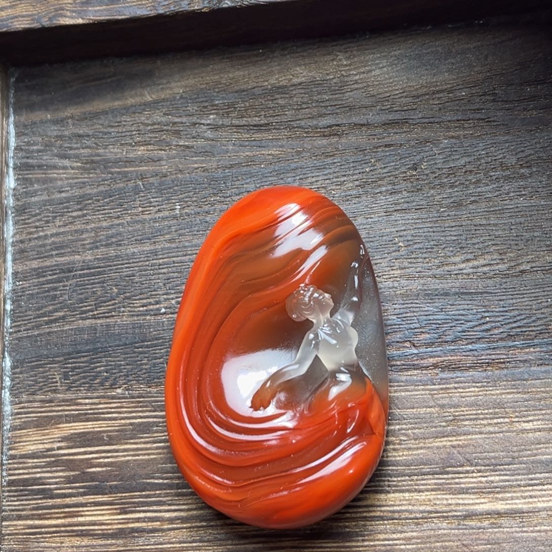 星***空南红玛瑙未镶嵌颈饰