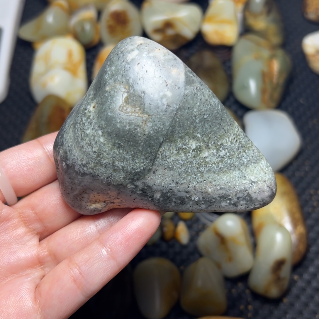 和田玉未镶嵌耳饰15