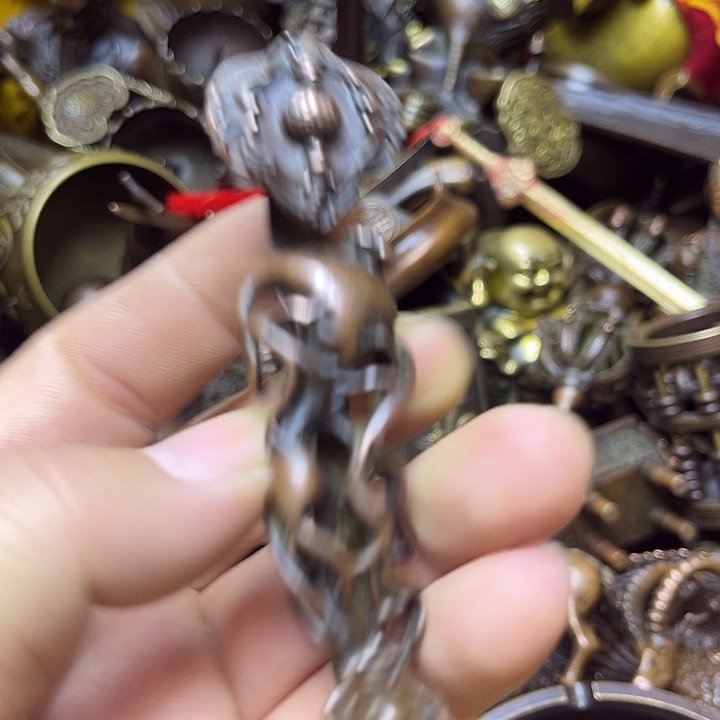 诚信经营精美铜器