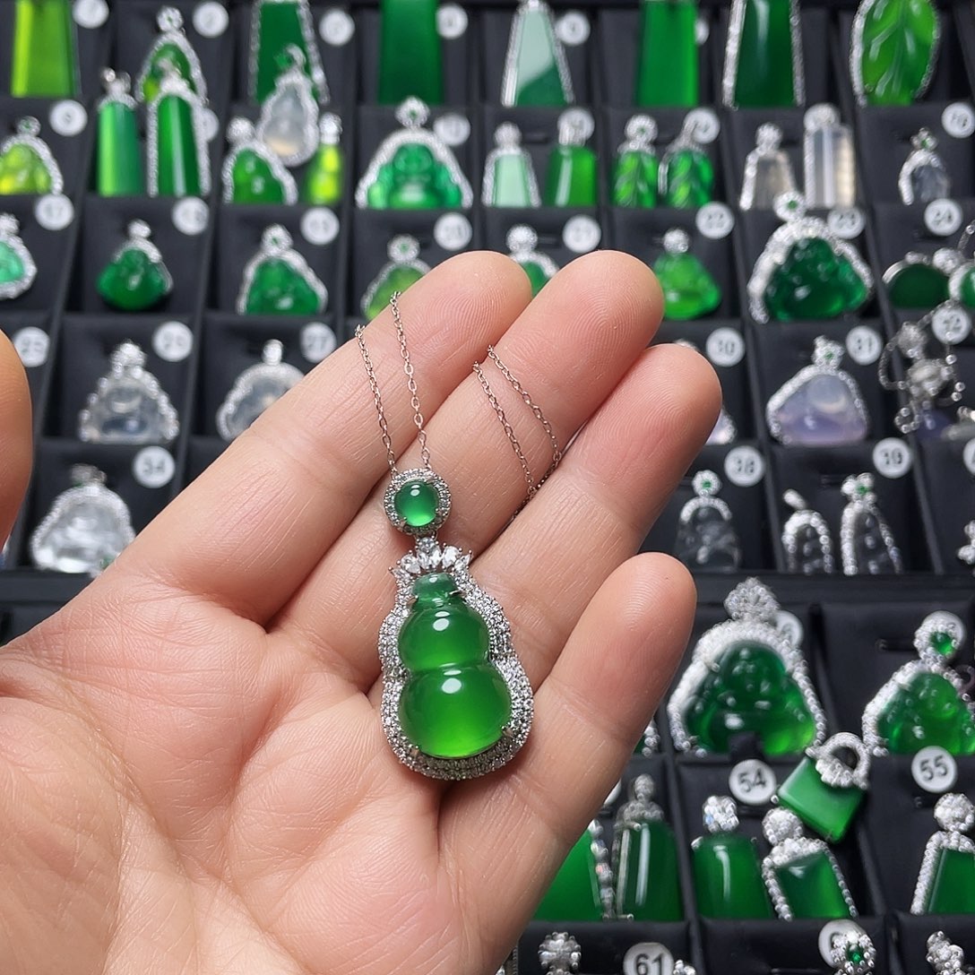 玛瑙/玉髓合金颈饰