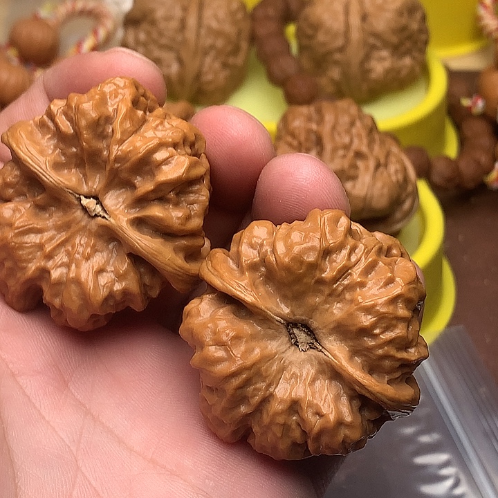 和***尘吊坠文玩核桃蛤蟆头