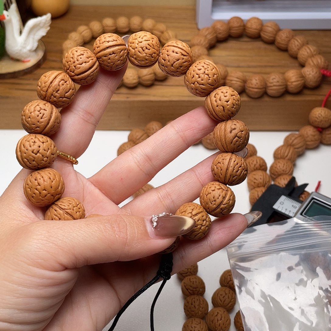 顺***心16加野生灯笼桃核手持