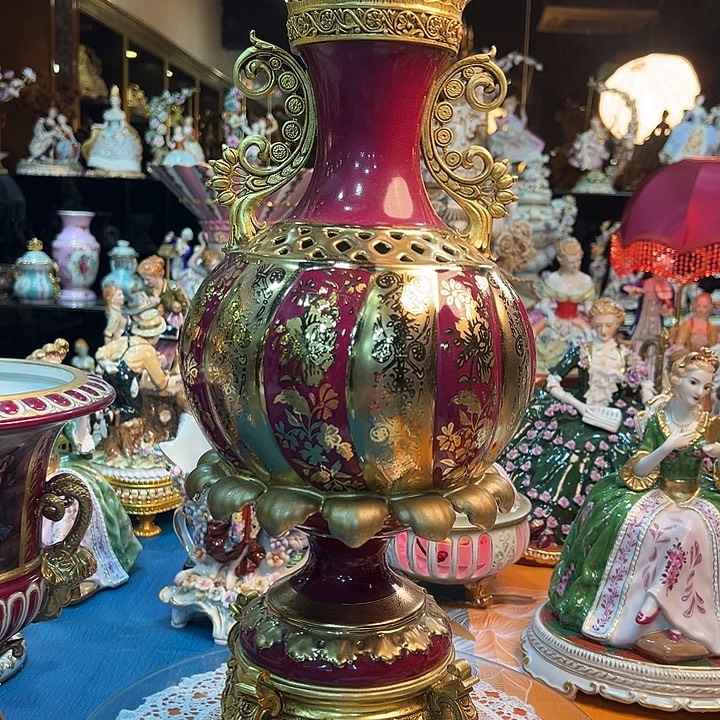 陶瓷高46厘米红金瓶 老货库存