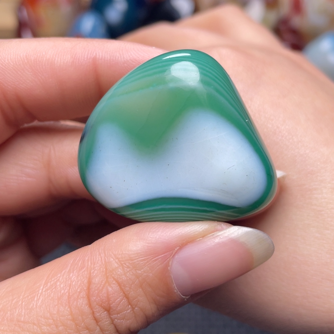 玛瑙/玉髓未镶嵌珠宝奇石