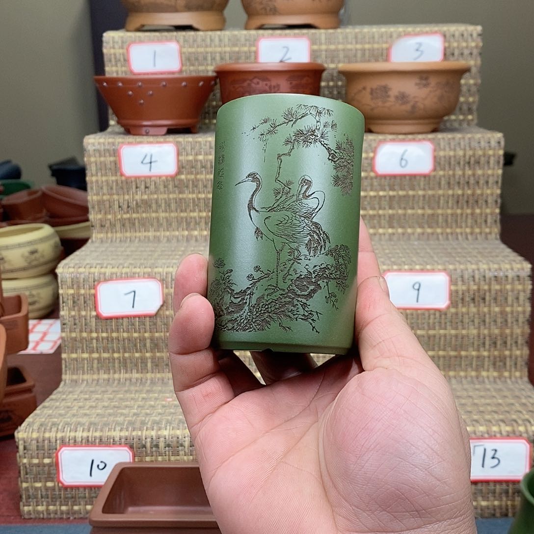 紫砂花盆在我看来就是