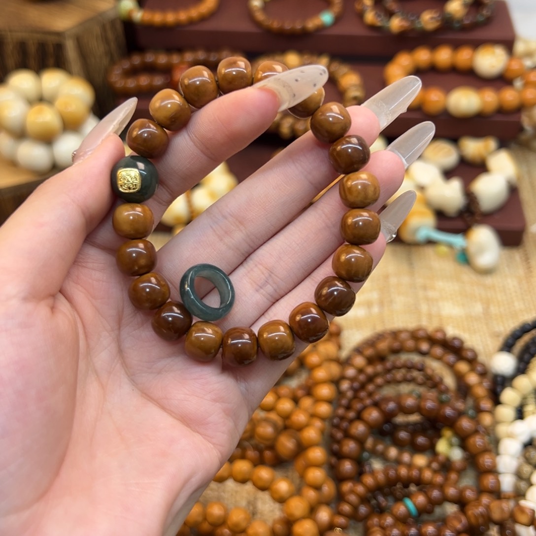 *****手串库克卡10老型搭配墨绿色跑环