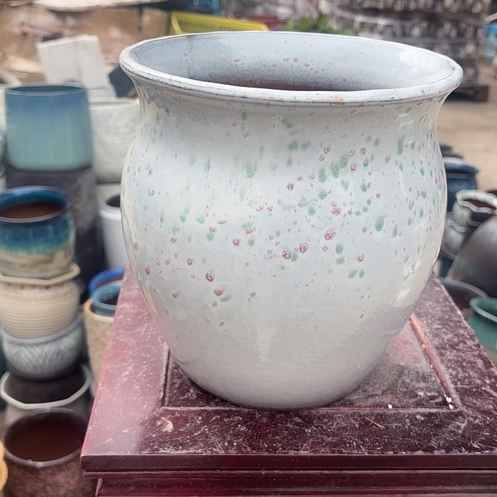 红陶白彩口径22高度23