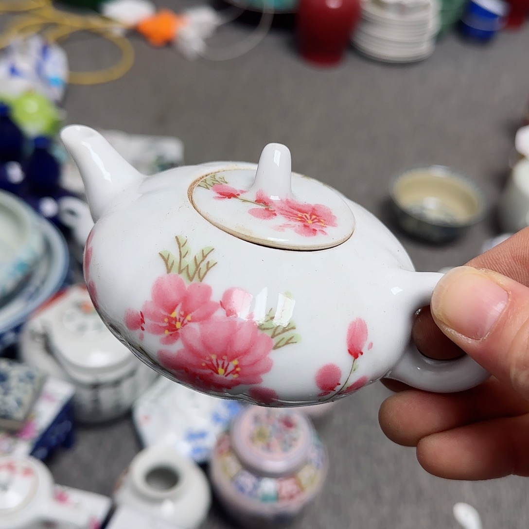 摆件瓷器的工艺技术水平