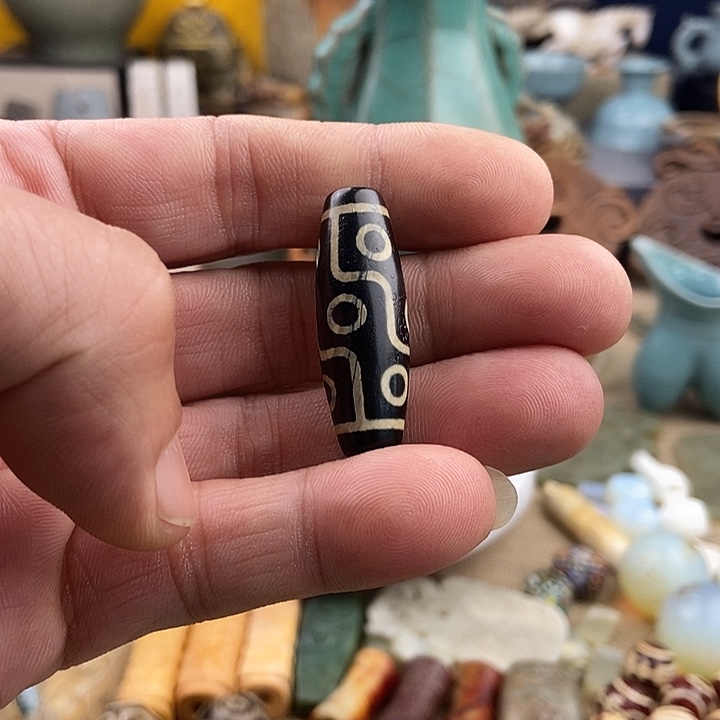 旭***昇玛瑙/玉髓未镶嵌小挂件