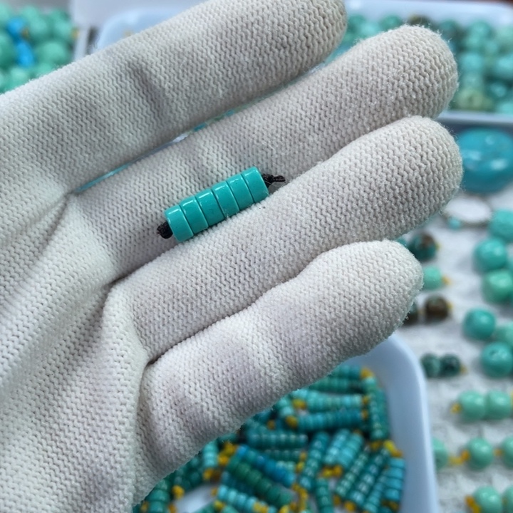 南红玛瑙未镶嵌手链