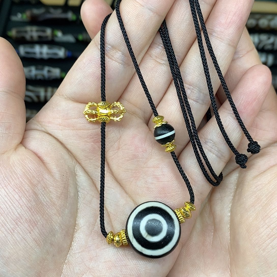 玛瑙/玉髓（覆膜）未镶嵌颈饰