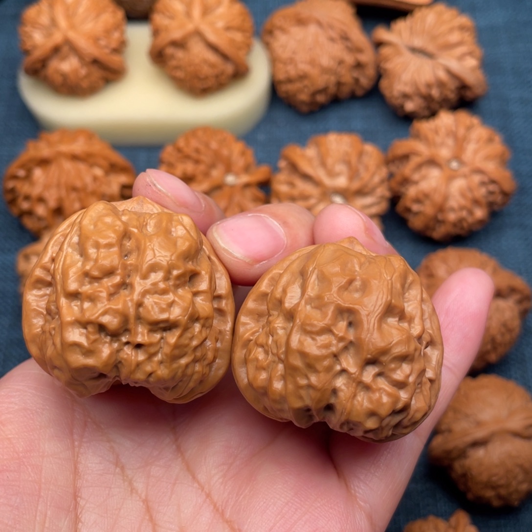 把件文玩核桃37开背肌肉蛙全品