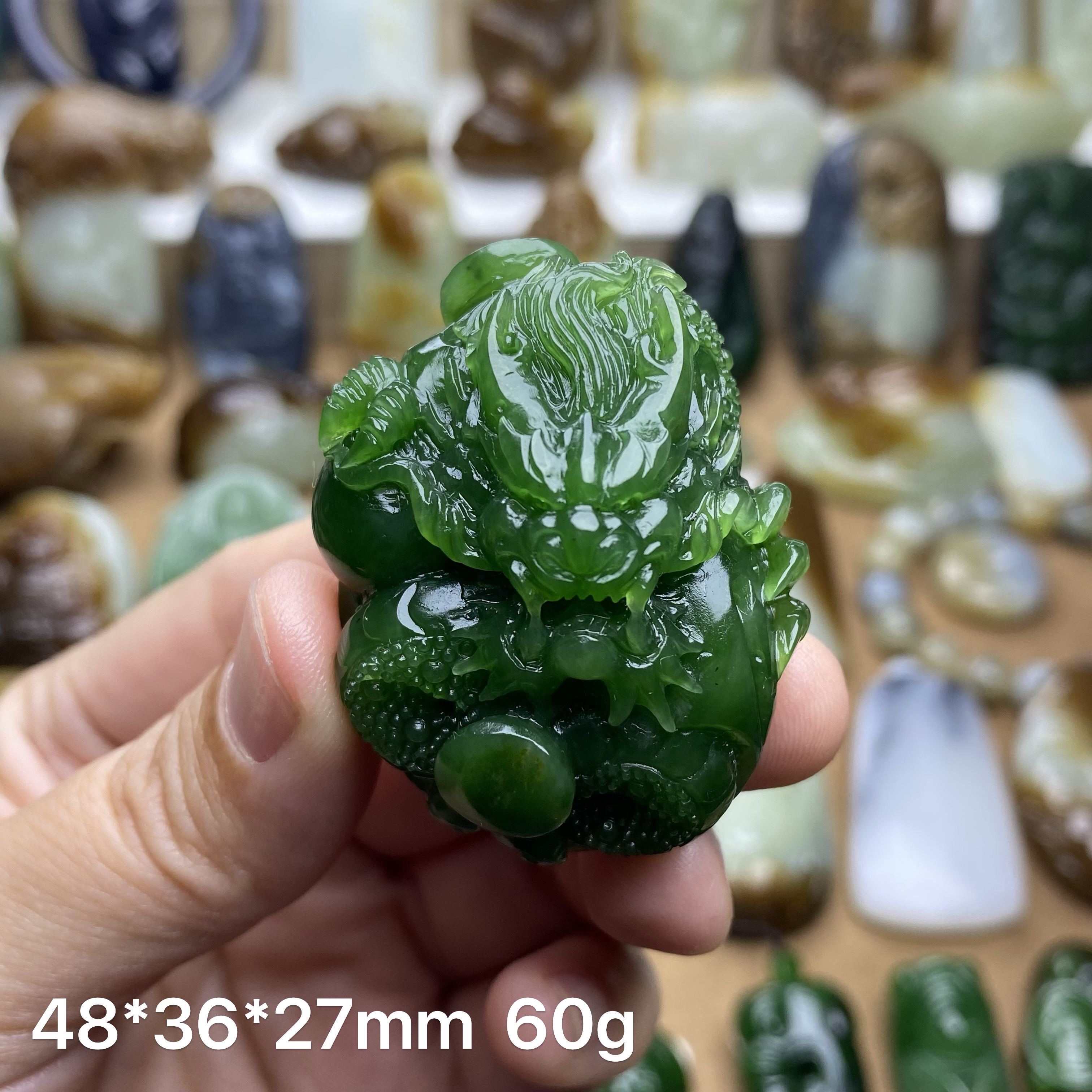 俄罗斯碧玉 阳绿 神龙护主 
