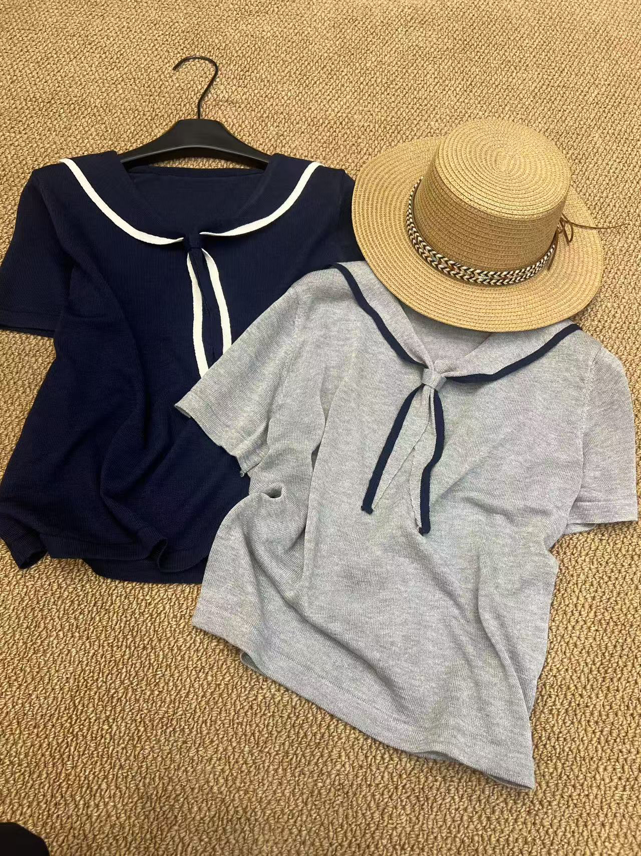 Ｖ家 海军领减龄针织衫